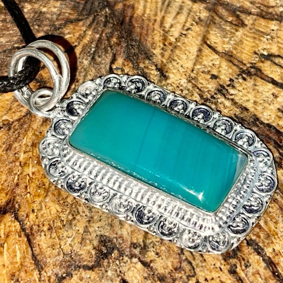 Rectangular Green Botswana Pendant 2” - Picture 14 of 15